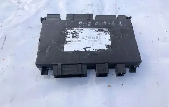 Mercedes-Benz E W212 Gateway control module 