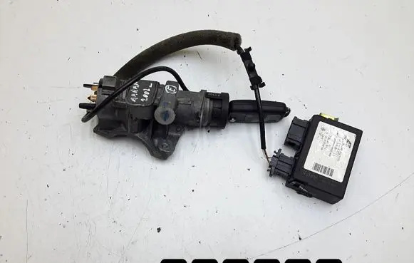 Volkswagen Sharan Ignition lock 4b0905851b