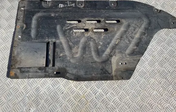 BMW 1 E81 E87 Engine splash shield/under tray 51757059388 74850610