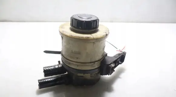 Nissan NV400 Power steering fluid tank/reservoir