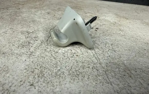 Volkswagen Golf V Sun visor clip/hook/bracket