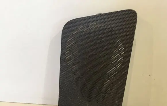 Side speaker trim/cover