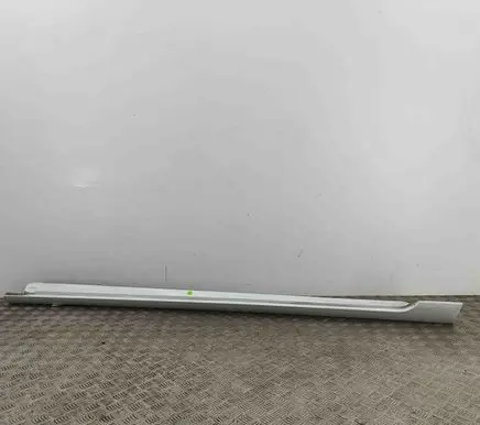 Volkswagen PASSAT B8 Sill 3G0853857