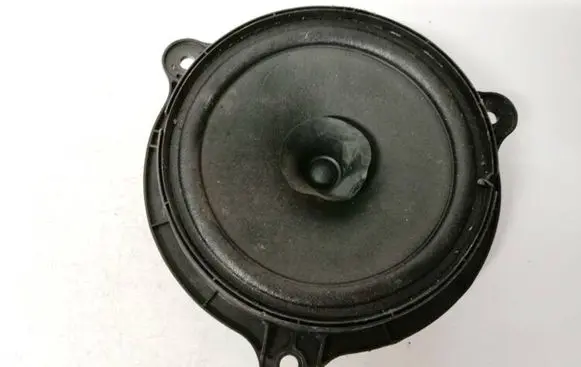 Renault Captur Front door speaker 577449 281563sg0a
