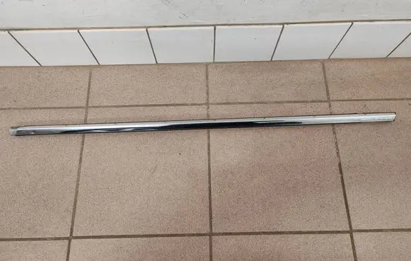 Honda Accord Front door glass trim molding 