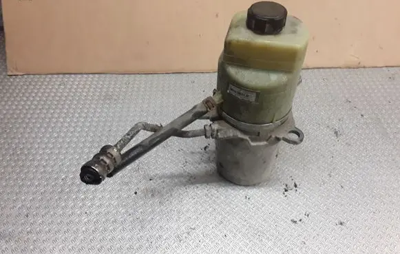 Ford Focus Electric power steering pump 4M513K514BF