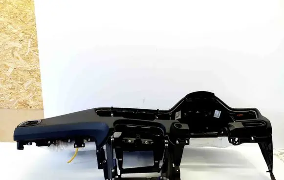 KIA Xceed Dashboard 84721J7BA0 80300J7000