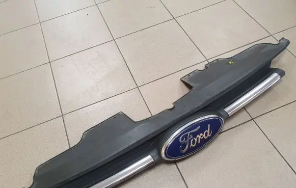 Ford Transit Custom Front bumper upper radiator grill BK218A133A