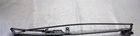 Opel Zafira B Front wiper linkage and motor