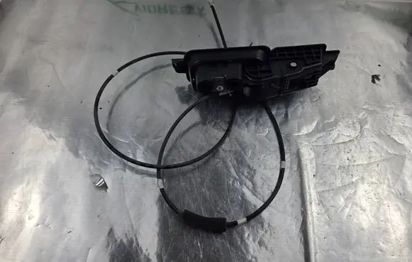 Honda CR-V Seat adjustment handle 