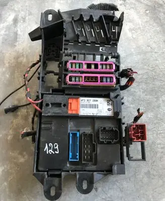 Audi A6 S6 C6 4F Fuse box set 4F0907289K 4F0910289K 5DK0087623