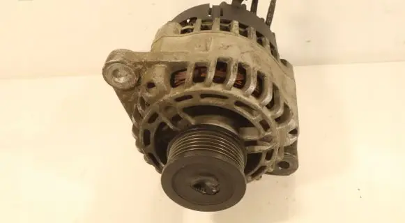 Opel Zafira B Generator/alternator 2G130329