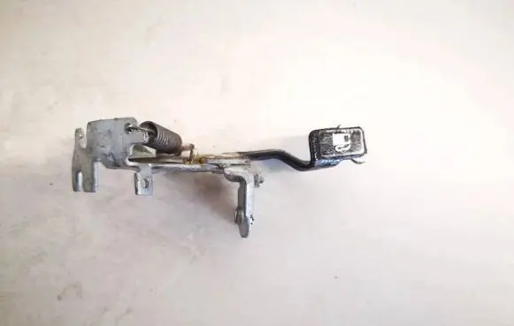 Toyota Yaris Verso Fuel tank opening switch 