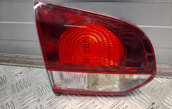 Volkswagen Golf VI Tailgate rear/tail lights 5K0945093T
