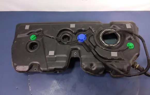 BMW X1 E84 Fuel tank 7348327