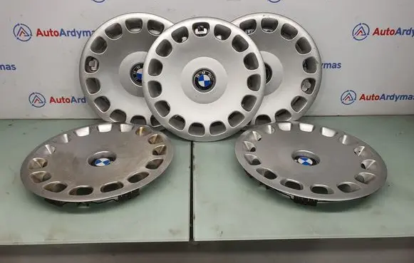 BMW 5 E39 R15 wheel hub/cap/trim 1093324 36131093324 6768639