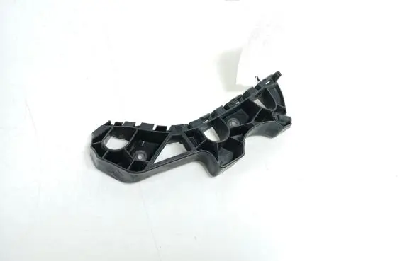 Volkswagen PASSAT CC Front bumper mounting bracket 3C8807183B