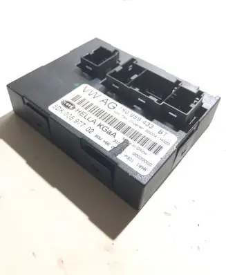 Volkswagen Tiguan Comfort/convenience module 1K0959433BT 00020000 00897702