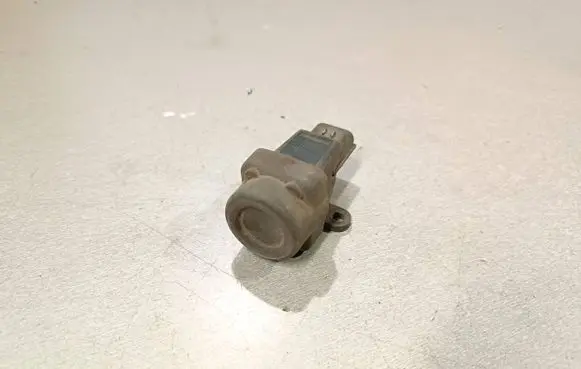 Renault Megane I Fuel cut-off switch 7700306391 6362D6