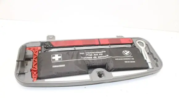 BMW 7 F01 F02 F03 F04 Tool set 8270015