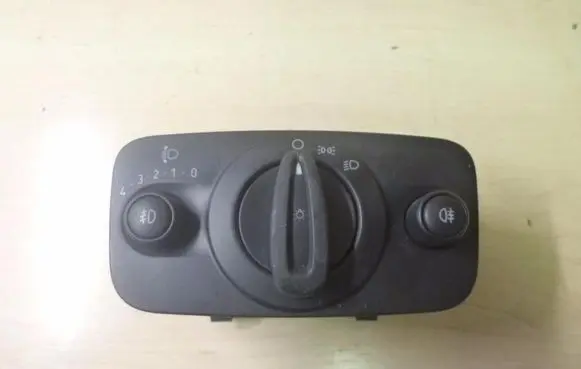 Ford Fiesta Light switch 8A6T13A024BB I1021