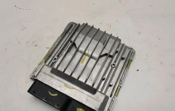 BMW 1 F20 F21 Engine control unit/module 7599881 5WK93729 DMEMSD812