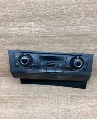 Audi A5 8T 8F Climate control unit 8T2820043AF