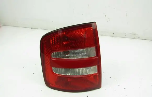 Skoda Fabia Mk1 (6Y) Rear/tail lights 