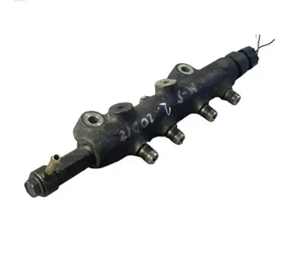 Fuel main line pipe