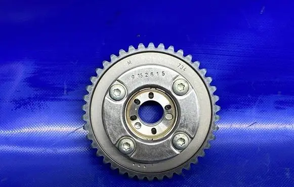 Mercedes-Benz A W176 Camshaft pulley/ VANOS A2700506100