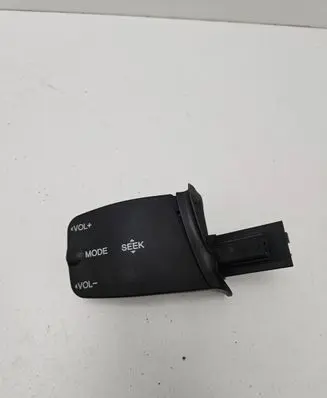 Ford Focus Multifunctional control switch/knob 758709