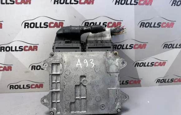 Mitsubishi Colt Engine control unit/module A1351501979 E6T42484