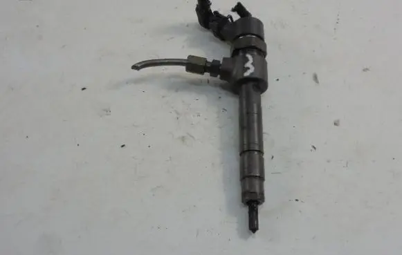 Alfa Romeo 147 Fuel injector 0445110068