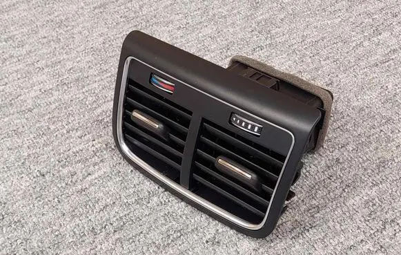 Audi A5 8T 8F Rear air vent grill 8K0819203J 8K0819203JWVF 8E0972576