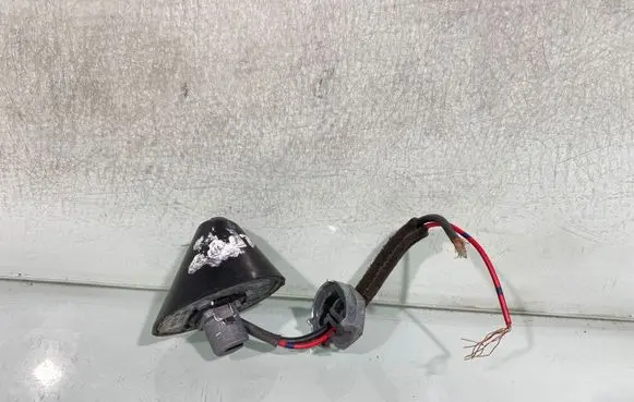 Mitsubishi Colt Radio antenna Mn140521 Nr665amp