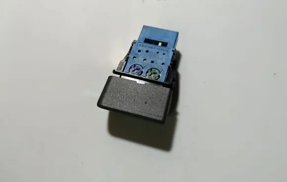 Honda Jazz Hazard light switch HD26