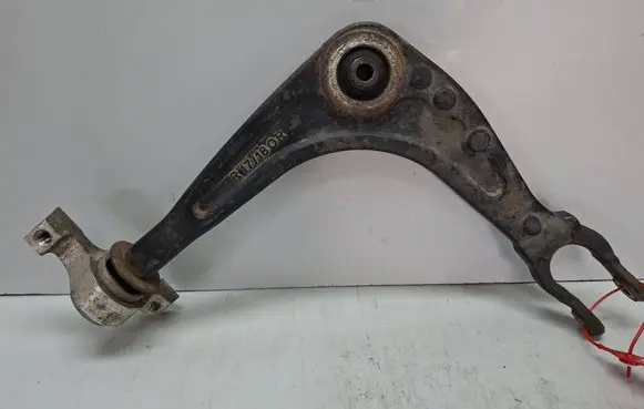 Citroen C5 Front control arm S27645297