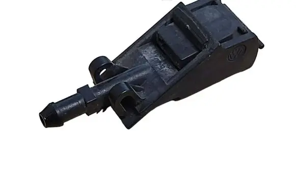Volkswagen Golf IV Windshield washer spray nozzle 6E0955985