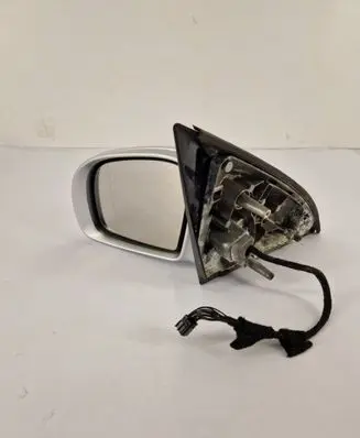 Mercedes-Benz R W251 Front door electric wing mirror 411233