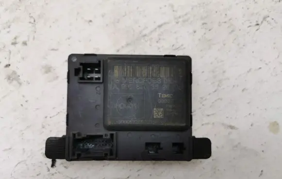 Mercedes-Benz Sprinter W906 Door control unit/module