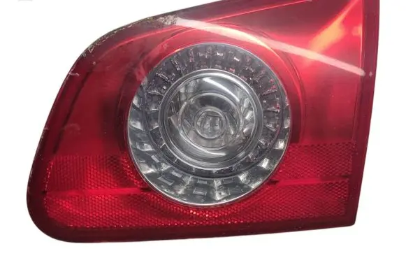 Volkswagen PASSAT B6 Tailgate rear/tail lights 3C9945094