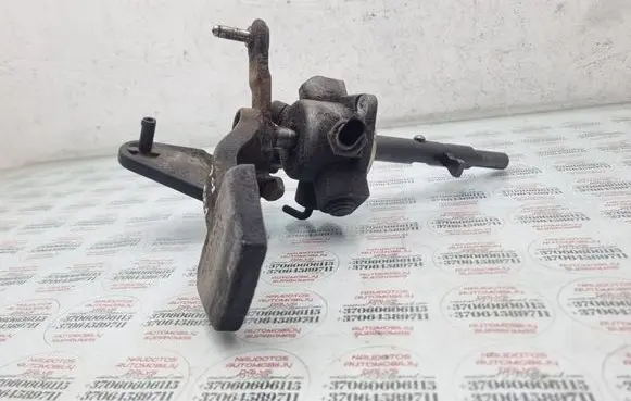 Volkswagen PASSAT B6 Gear selector/shifter in gearbox 1K0711051M