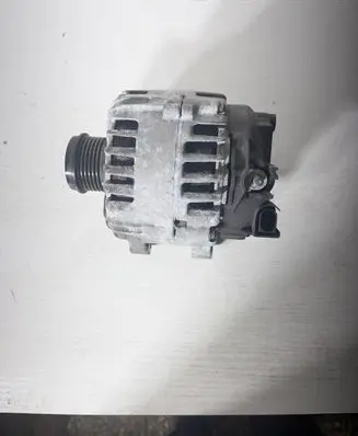 Volvo V60 Generator/alternator 30644799
