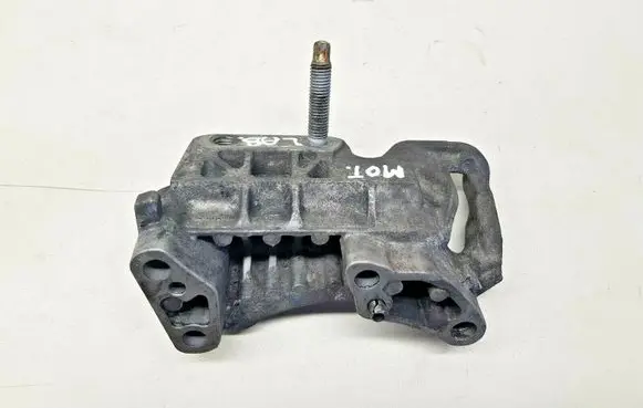 Ford Focus Engine mounting bracket 3M516030AE