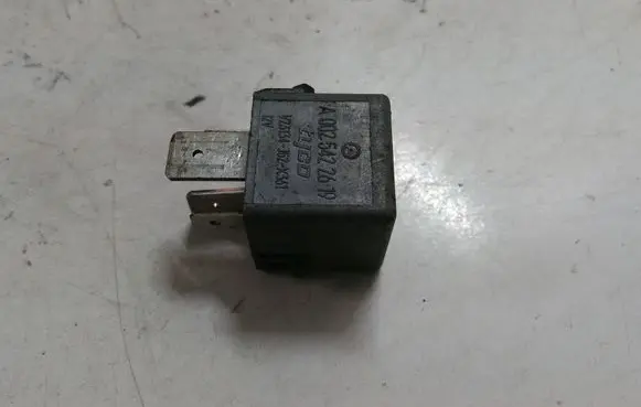 Mercedes-Benz C W203 Other relay A002542261