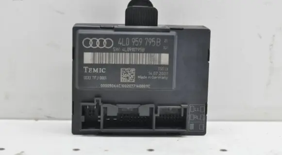 Audi Q7 4L Door control unit/module 4L0959795B