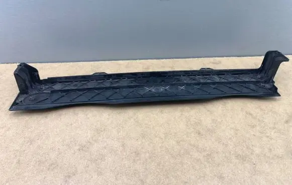 BMW X5 F15 Radiator trim 8574000 17118574000 17117533539