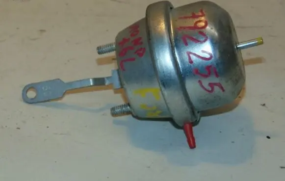 Ford Mondeo MK I Air conditioning (A/C) expansion valve 7308661