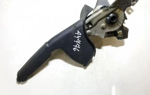 Hyundai Elantra Handbrake/parking brake lever assembly