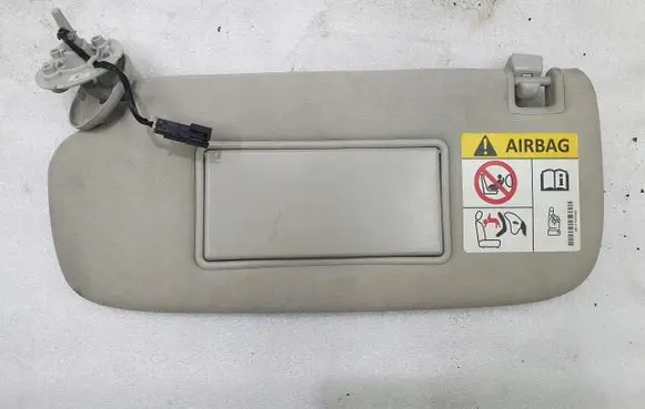 Jeep Grand Cherokee Sun visor